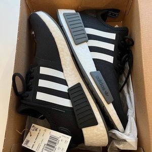 NMD_R1 PRIMEBLUE ADIDAS SHOES